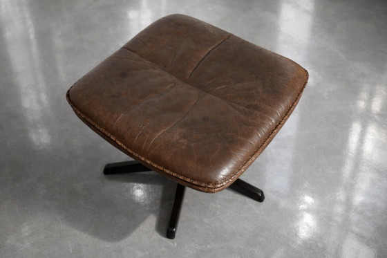 Image 1 of Vintage Mid-Century Danish Modern Brown Leather Adjustable Easy Chair & Ottoman Set from Berg Furniture, 1970s, Set of 2