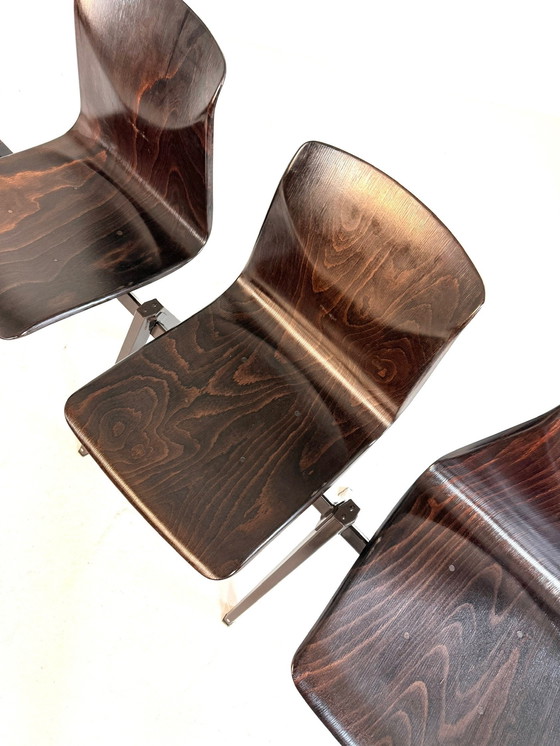 Image 1 of 8x eetkamerstoel model S22, Galvanitas ‘60