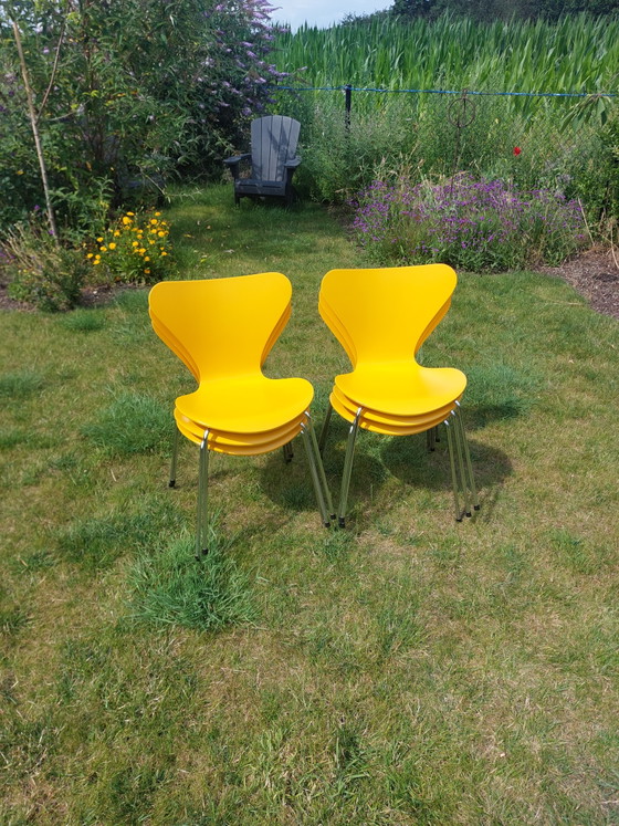 Image 1 of Set di 6 sedie Butterfly serie 7 di Fritz Hansen – Gialle – Vintage