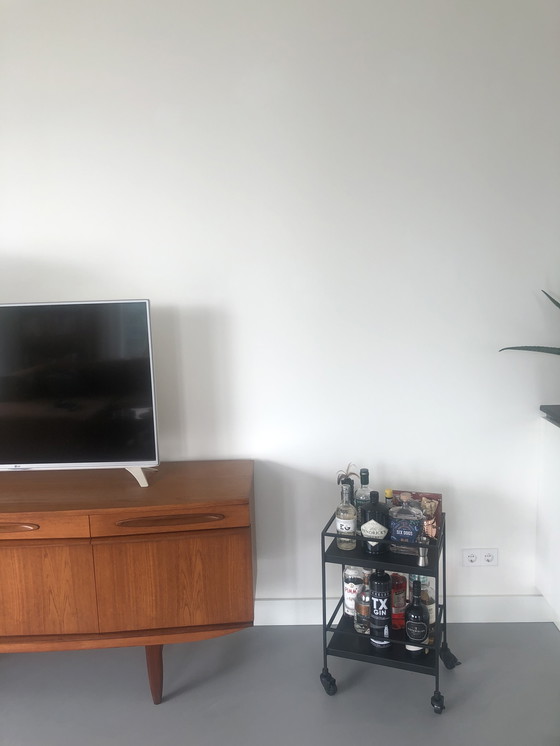 Image 1 of Moderne zwarte vintage drinks trolley - zo goed als nieuw!