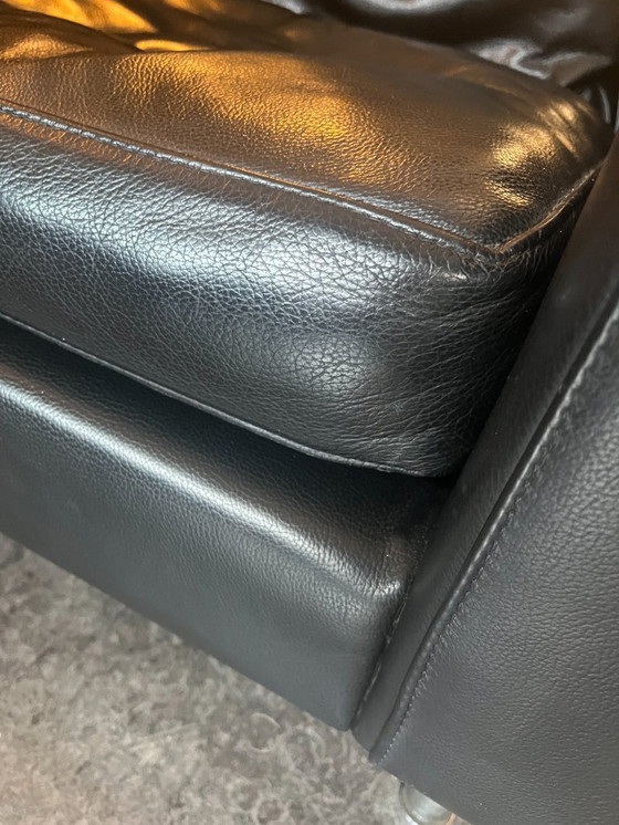 Image 1 of Set di 2 eleganti poltrone vintage in pelle