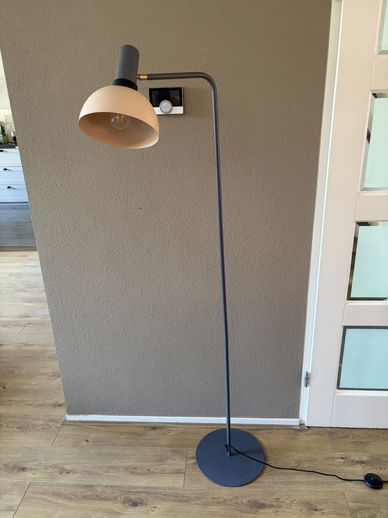 Vloerlamp Charlie Zuiver Zalmroze/Grijs – Vloerlampen, Metal (photo 4 of 10)