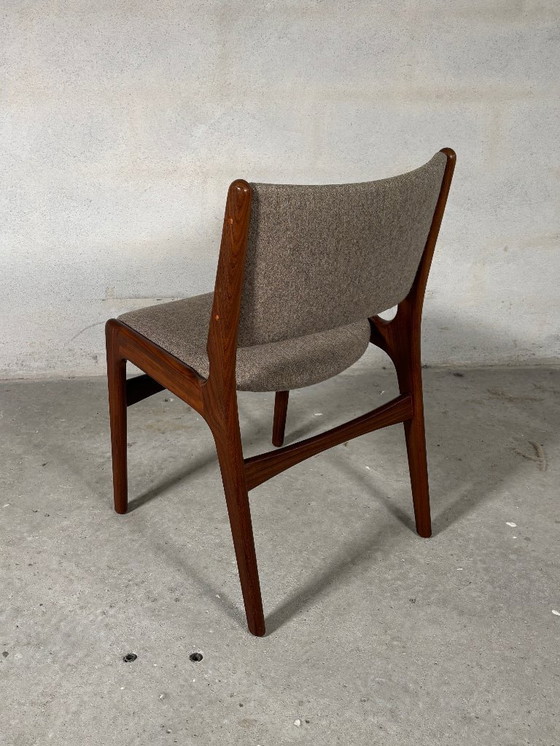 Image 1 of 6 Esszimmerstühle Modell 89 — Erik Buch