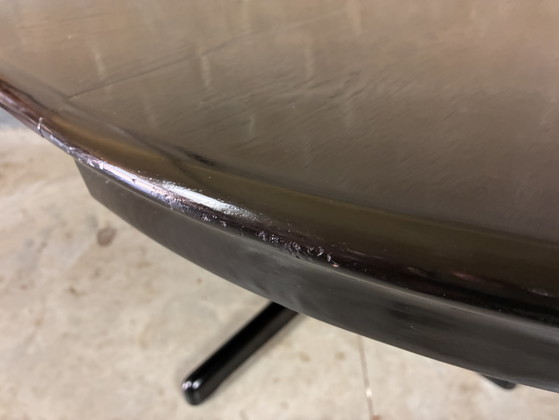 Image 1 of Lubke round oval dining table black extendable