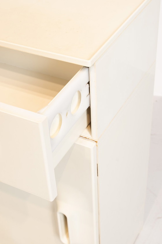 Image 1 of Marc Held kastje voor Prisunic