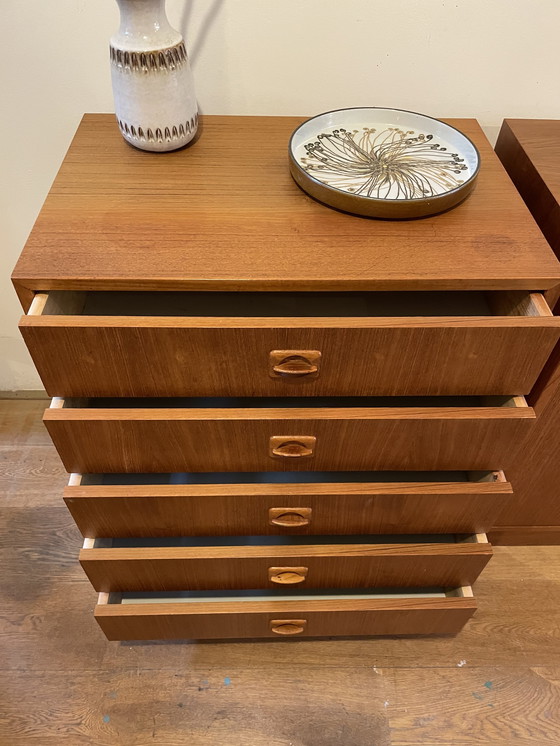 Image 1 of Cassettiera vintage danese Ladekast in teak, design di metà secolo