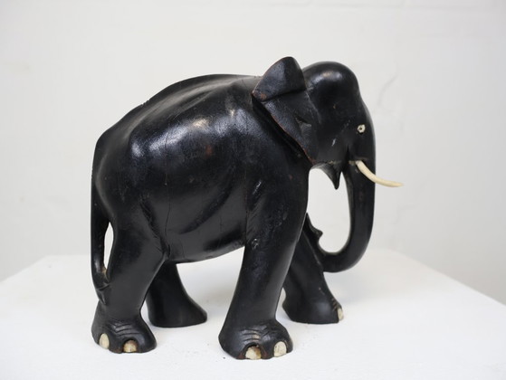 Piccolo elefante in ebano – Sculture, Wood (photo 5 of 5)