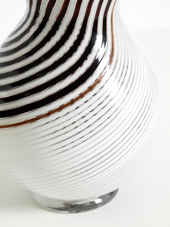 Image 1 of Wunderschöne italienische Murano-Glasvase aus der Mitte des 20. Jahrhunderts von Dino Martens für Aureliano Toso