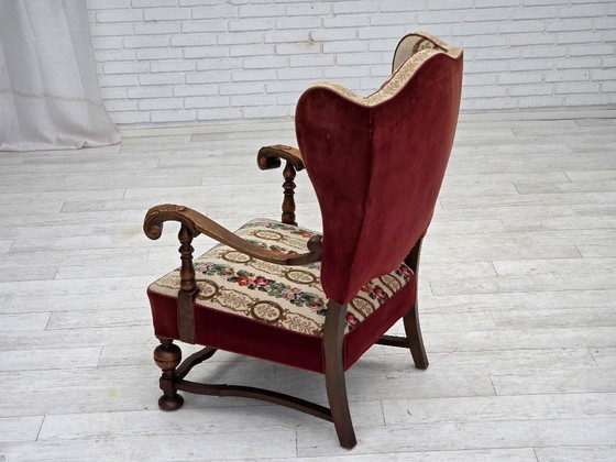 Image 1 of Poltrona danese con schienale alto, anni '50, tessuto di lana intrecciato, velluto rosso per mobili, legno di frassino.