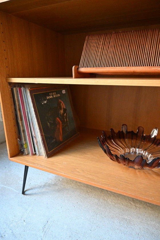 Image 1 of Meuble à disques vinyles/bibliothèque/meuble ouvert en chêne vintage