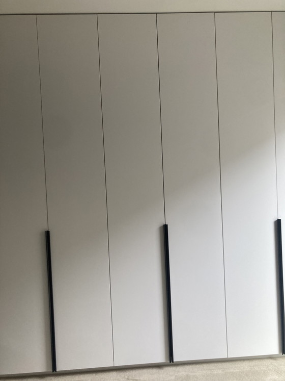 Image 1 of Maßgeschneiderter Kleiderschrank von Vlugt