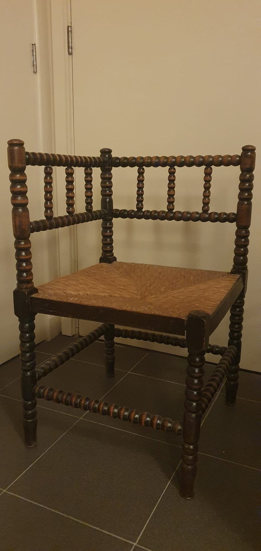 1x Original Bobbin Corner Chair