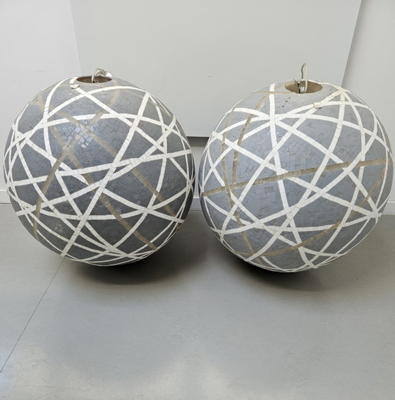 2 Exclusieve Kayak Mozaïek Hanglampen XL Ø 60 – Stone (photo 3 of 15)