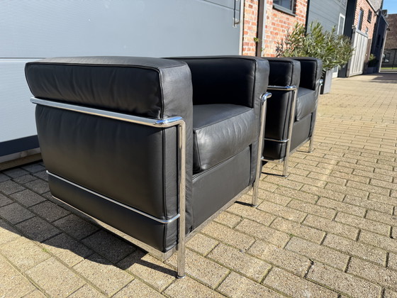 Image 1 of 2x Cassina Le Corbusier Lc2 originali in CONDIZIONI DA SALA ESPOSITIVA!!