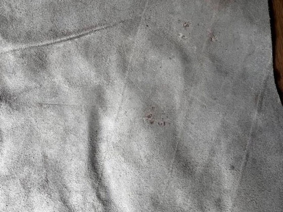 Image 1 of Tappeto, pelle di vacchetta marrone