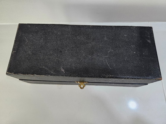 Image 1 of Dessous de verre en cristal taillé dans une boîte