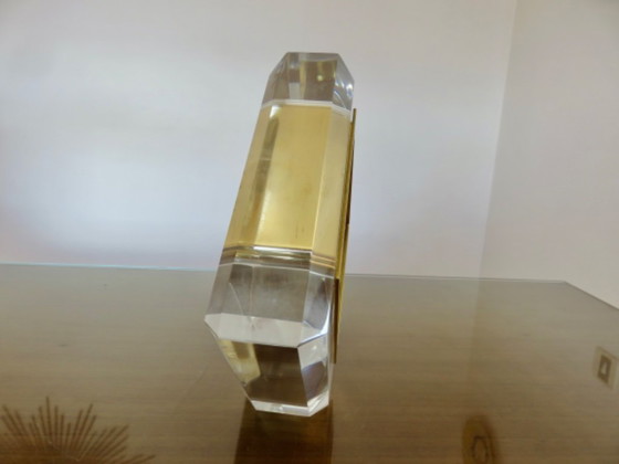 Image 1 of Grote schoorsteenklok, lucite en messing, Frankrijk, 1970