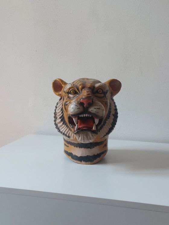 Image 1 of Ancien masque de tigre en papier mâché peint à la main, accessoire de théâtre pour enfants