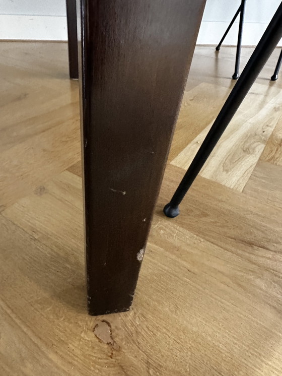 Image 1 of Table à manger classique en bois