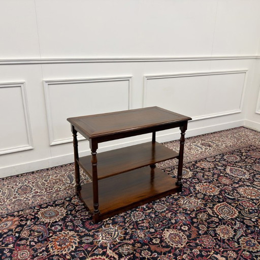 Klassieke Engelse Sidetable met bruin lederen blad
