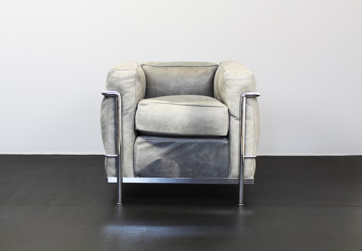 Lc2 Chair Le Corbusier, Cassina, Charlotte Perriand Seats