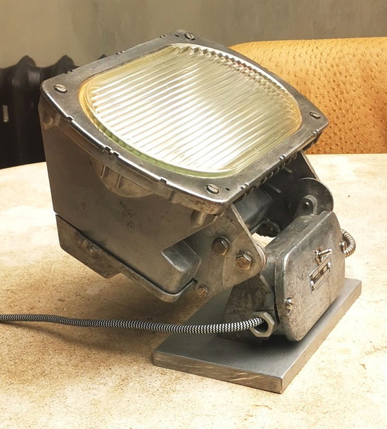 Image 1 of Luminaria Philips a pie