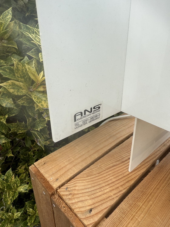 Image 1 of Neon lichtbak groen kruis vintage apotheek