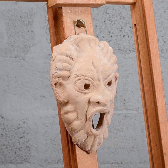 20th Century Handcrafted Grotesque Terracotta Face Mask – Wall decoration, Metal, Klassiek (photo 2 of 3)