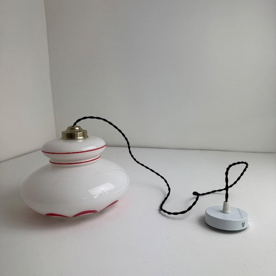 Lampada a sospensione vintage in vetro opalino, anni '70 – Lampade a sospensione, Glass (photo 4 of 11)