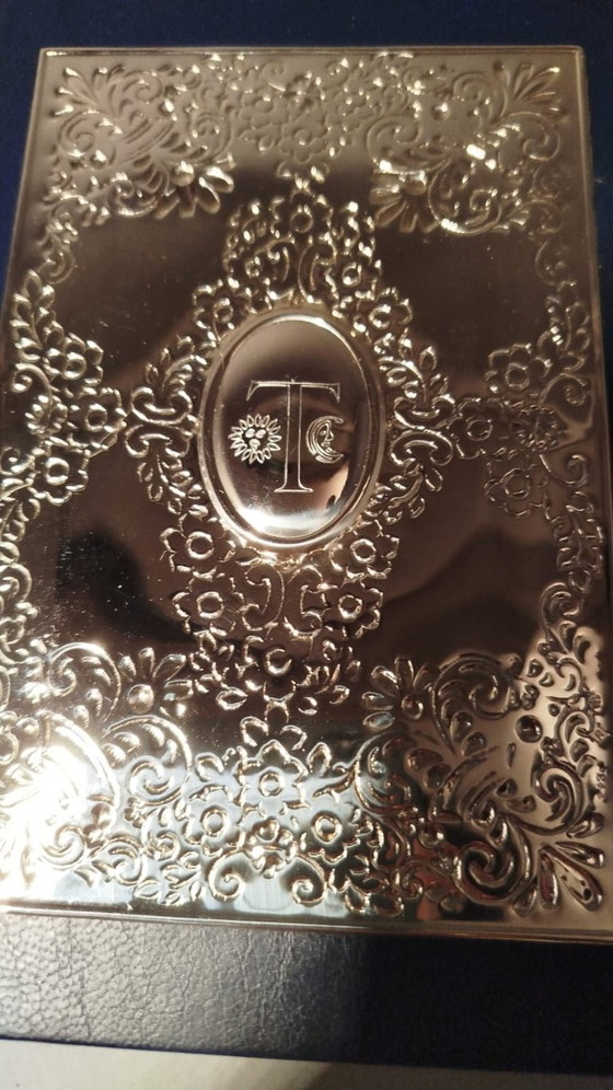 Image 1 of Telefoonboek van 925% zilver en blauw leer met gegraveerd bloemenontwerp