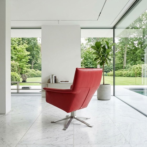 Design On Stock Model Djenne Swivel Armchair – Leather, Metal, Modern (photo 4 of 6)