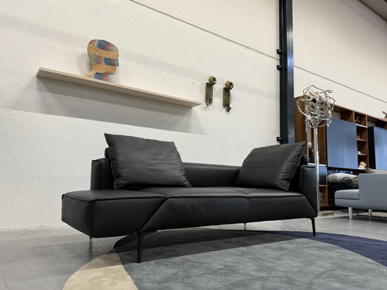 Image 1 of Canapé 2 places Jori Longueville en cuir noir