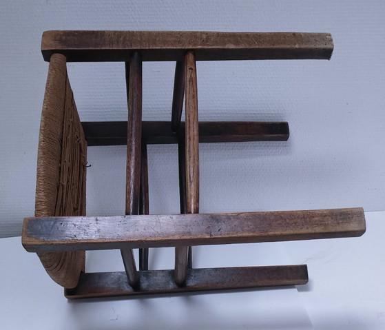 Sgabello vintage in legno con intreccio vegetale – Sgabelli (photo 7 of 12)