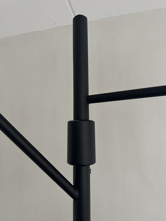 Image 1 of Lámpara de pie Moooi Statistocrat