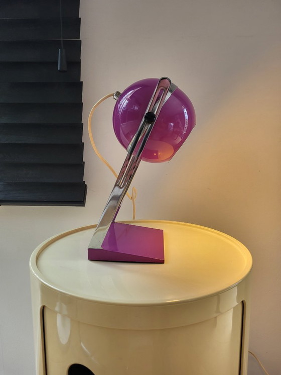 Image 1 of Lámpara de mesa globo ocular de la era espacial acabado púrpura y cromo, años 60