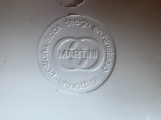 Een paar vintage fauteuils, ontworpen door Martini Torino in de jaren 70.