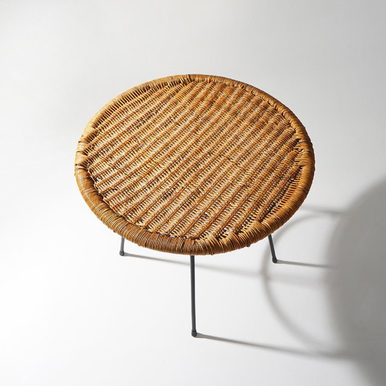 Mesa de centro con tablero redondo de ratán, década de 1950. – Mesas de centro, Glass, Metal (photo 6 of 12)