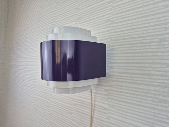 Image 1 of Lampada da parete Svera (Anvia) di design olandese. Lampada vintage con struttura a lamelle.