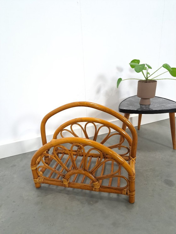 Image 1 of Rattan magazine rack, reading basket