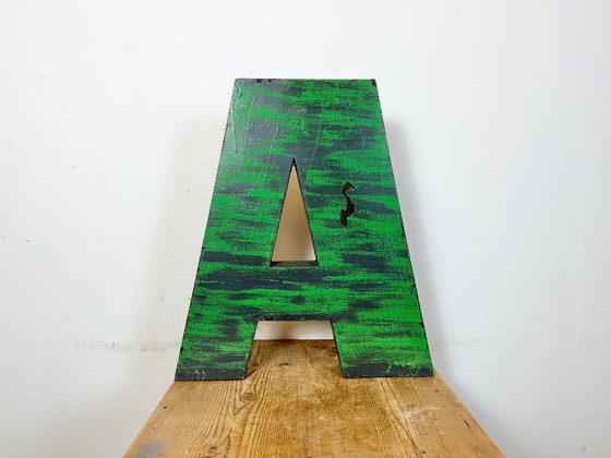 Image 1 of Großer, antiker grüner Eisenfassadenbuchstabe A, 1970er Jahre