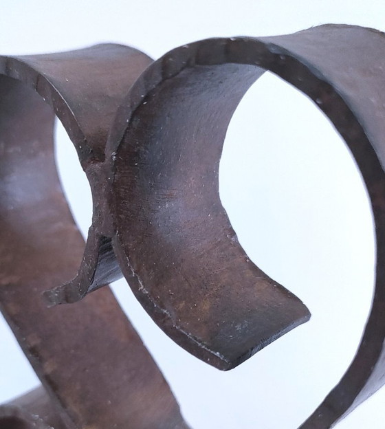 Image 1 of candeliere in ferro battuto con motivo a cuore patinato