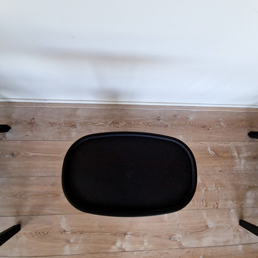 Porada Ekero bijzettafel