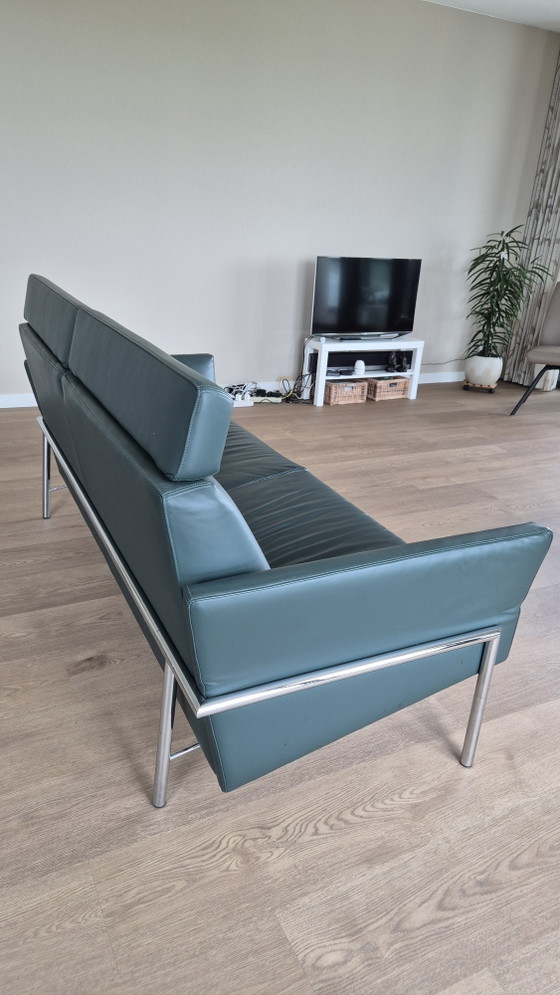 Jori Tosca 3-Seater Sofa in green leather. – Chrome (photo 5 of 6)