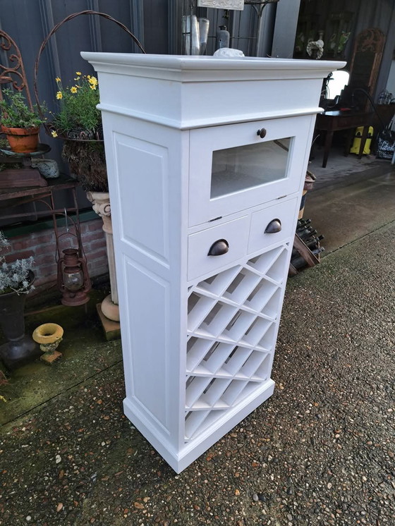 Image 1 of Portabottiglie in teak bianco, barra wishkey, dimensioni 65x40cm e altezza 141cm.9