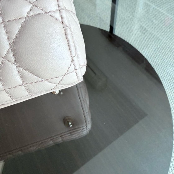 Image 1 of Dior Lady Small Flap - Cannage lamsleer, blush beige, goudkleurige hardware