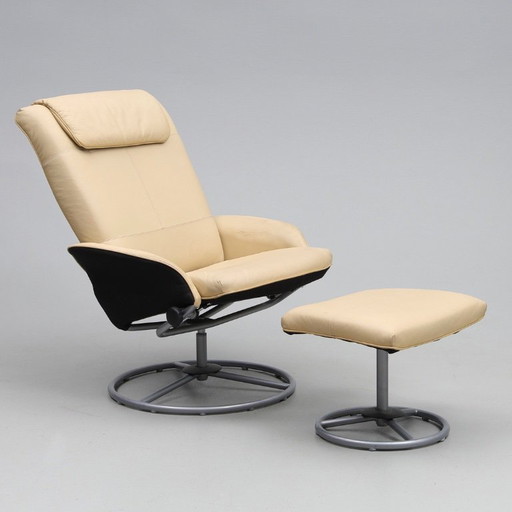 Ekornes Stressless Sessel aus beigefarbenem Leder mit Stahlrahmen aus Norwegen, aus den Jahren 1990–2000