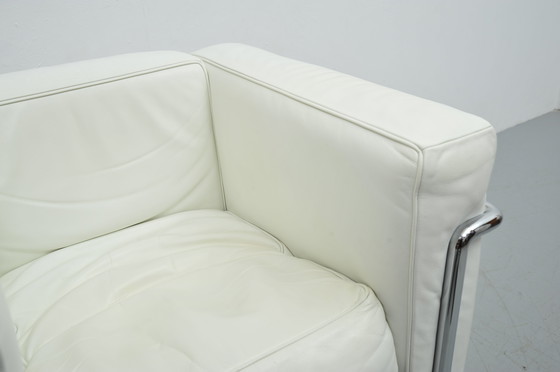 Image 1 of Poltrona Cassina Le Corbusier LC2 in pelle bianca