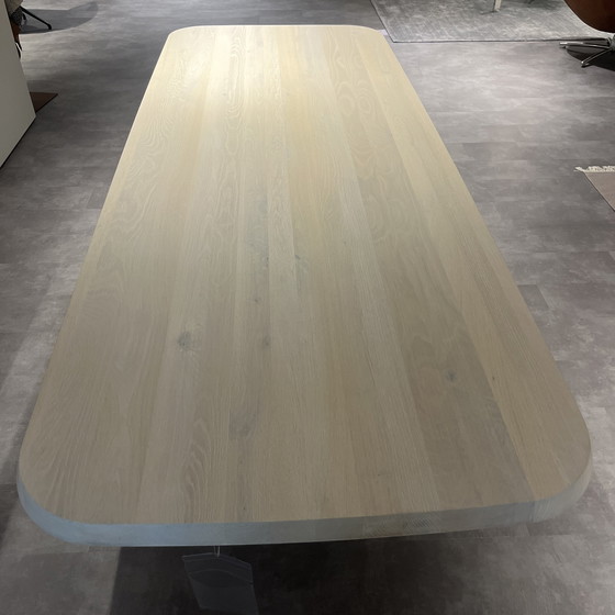 Image 1 of Table à manger Carve de Bert Plantagie - 260x100