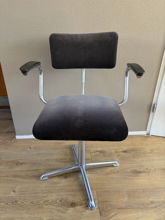 Image 1 of Friso Kramer Ahrend de Cirkel chaise de bureau du milieu du siècle