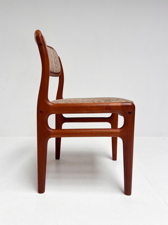 Set of 6 Danish Design Chairs by Johannes Andersen for Uldum, 1960s – Dining chairs, Wood (photo 12 of 17)